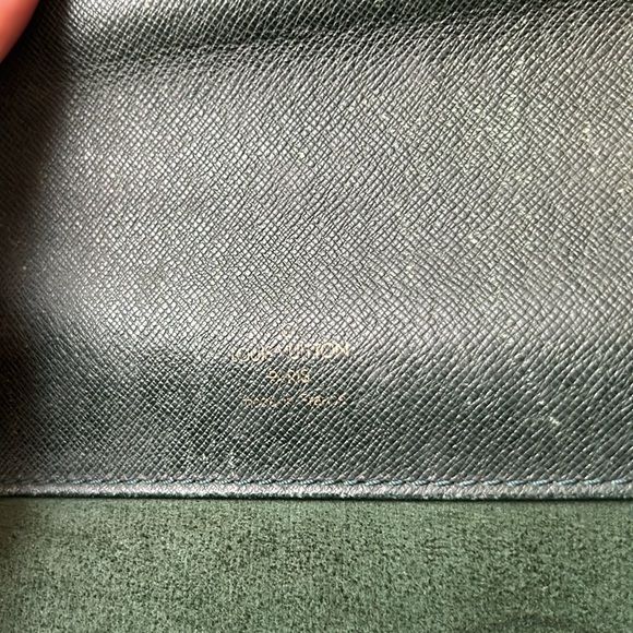 Authentic Louis Vuitton Green Taiga Leather Briefcase Gold Hardware And Handle - Picture 14 of 17